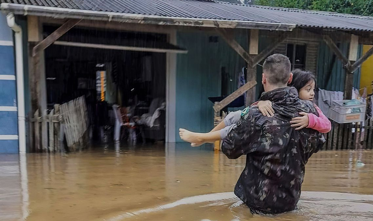 Ciclone extratropical provoca quatro mortes no Rio Grande do Sul