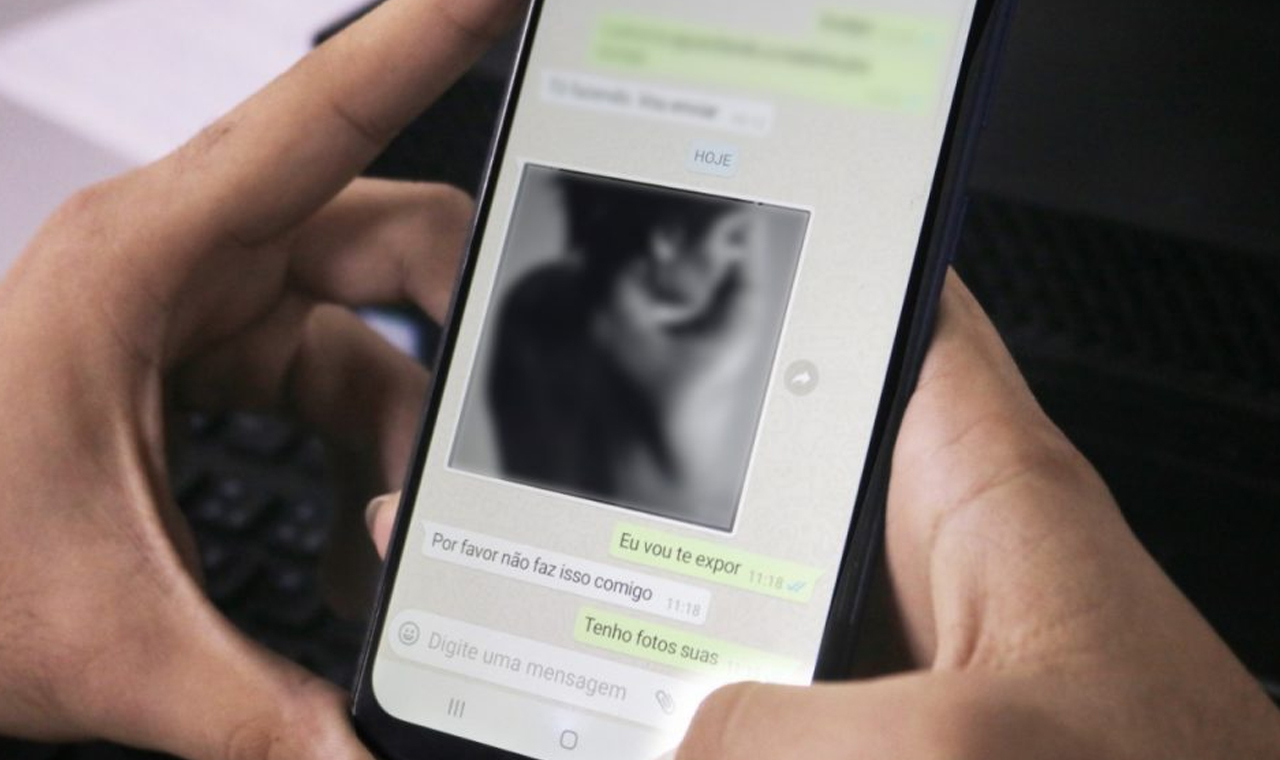 Polícia Civil prende casal por invasão de dispositivo informático e divulgação de fotos íntimas no Paraná