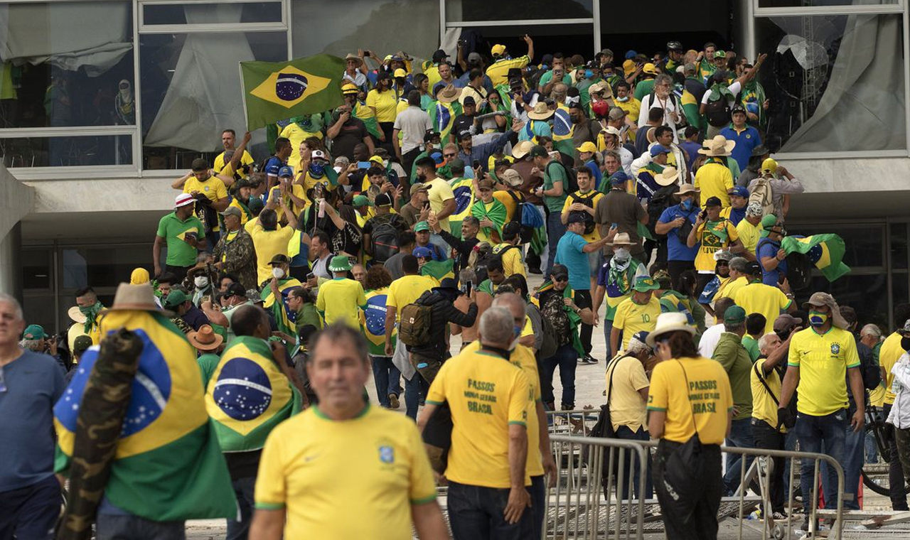 Supremo Tribunal Federal julga primeiros réus pelos atos de 8 de janeiro; Dois paranaenses estão entre os julgados