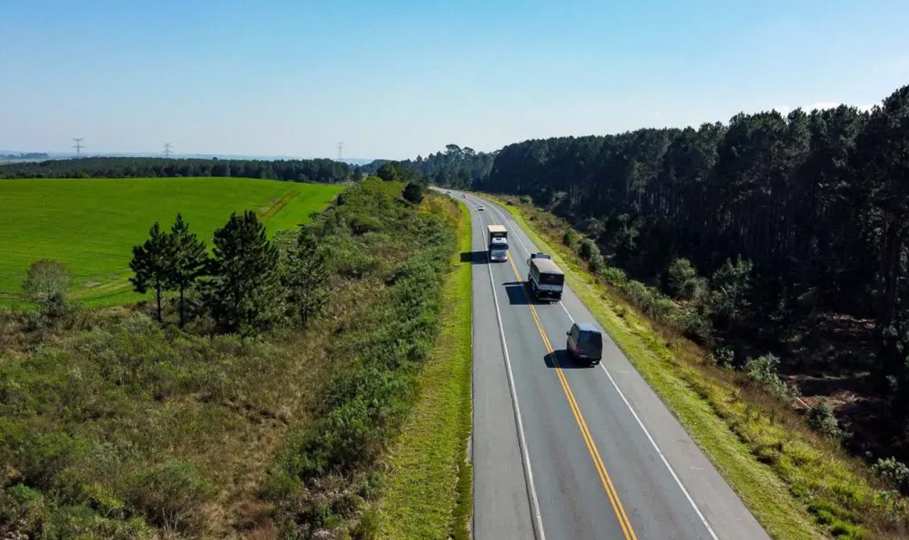 Paraná coloca hoje em leilão mais 605 km de rodovias do lote 2