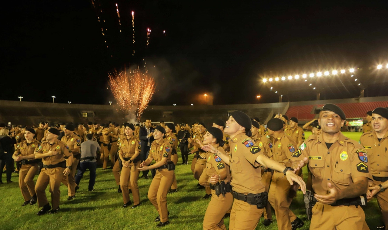 PM completa formatura histórica com 319 soldados que vão reforçar o Oeste e Sudoeste