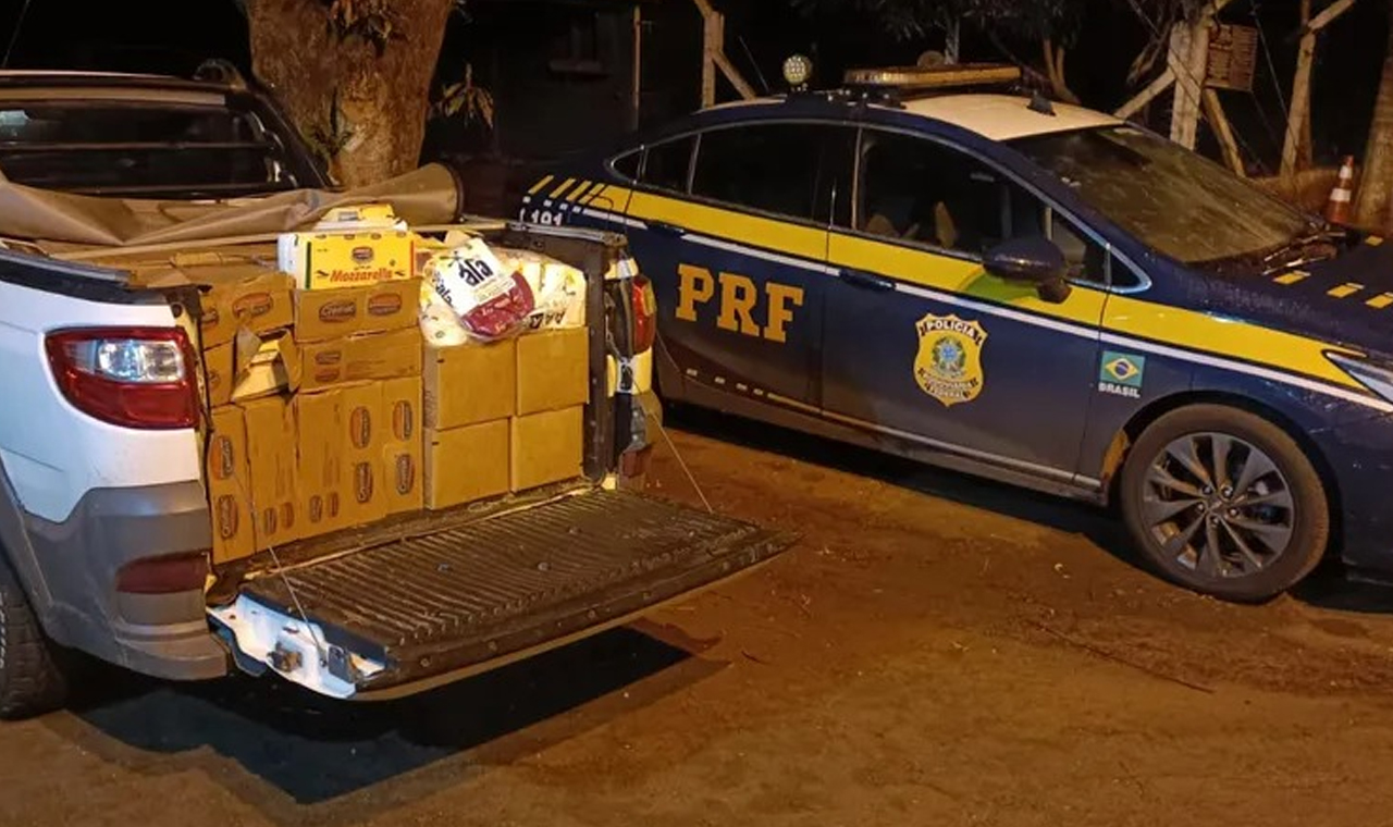 Uma tonelada de queijo contrabandeado é apreendida no Paraná