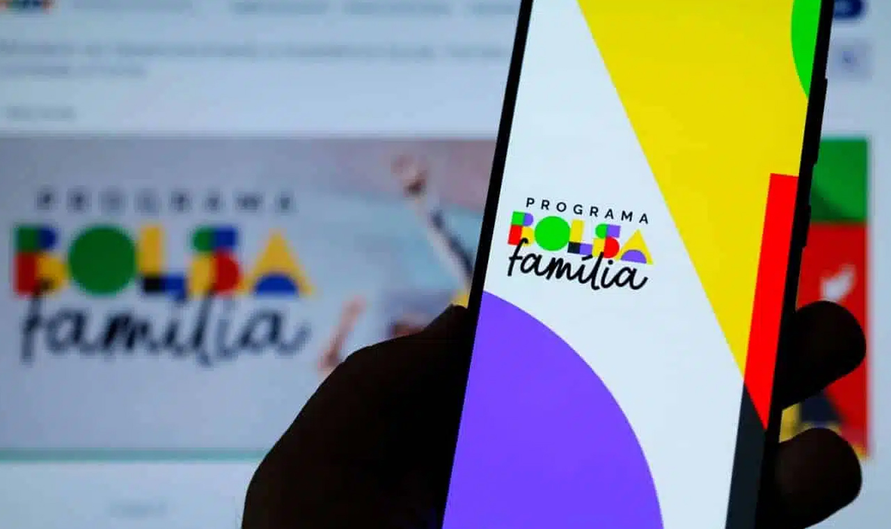Caixa Econômica Federal paga novo Bolsa Família a beneficiários com NIS de final 4 nesta quinta-feira