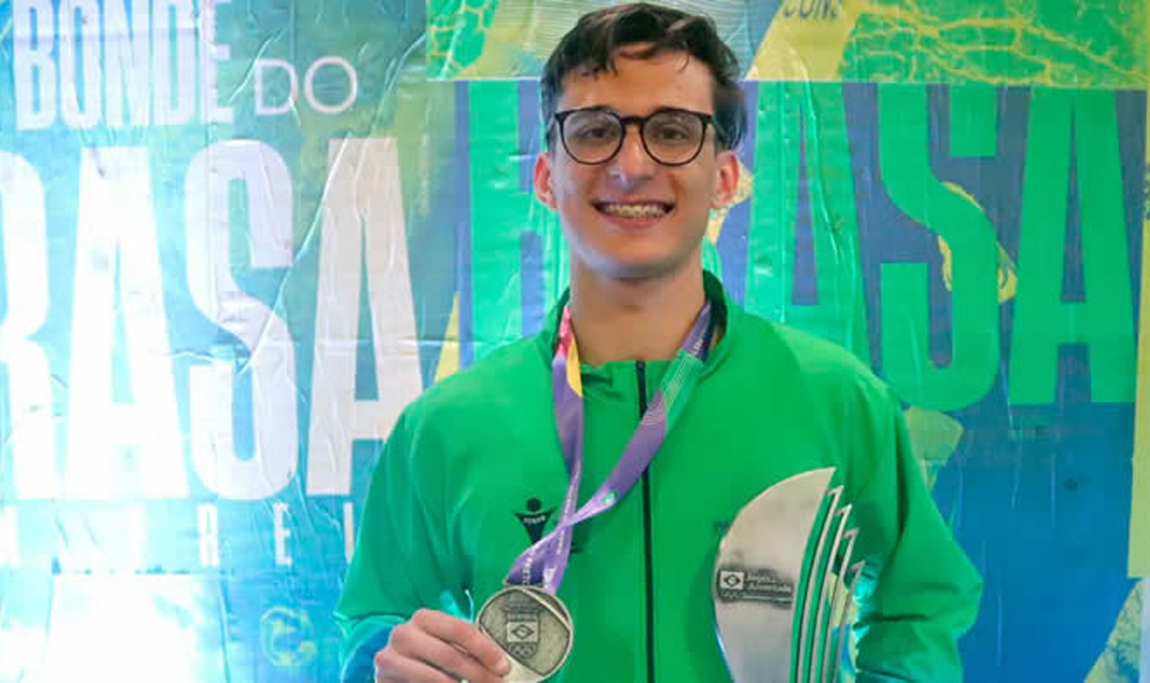 Atleta londrinense é destaque na equipe vice-campeã do Campeonato Brasileiro Escolar