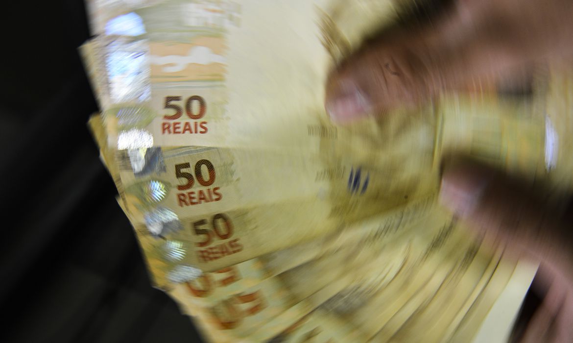 Governo federal prevê recuperar R$ 46 bilhões inscritos na dívida ativa
