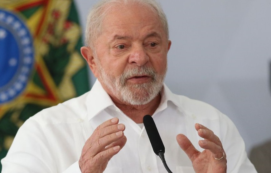 Lula cancela viagens do PAC antes da cirurgia por orientação médica