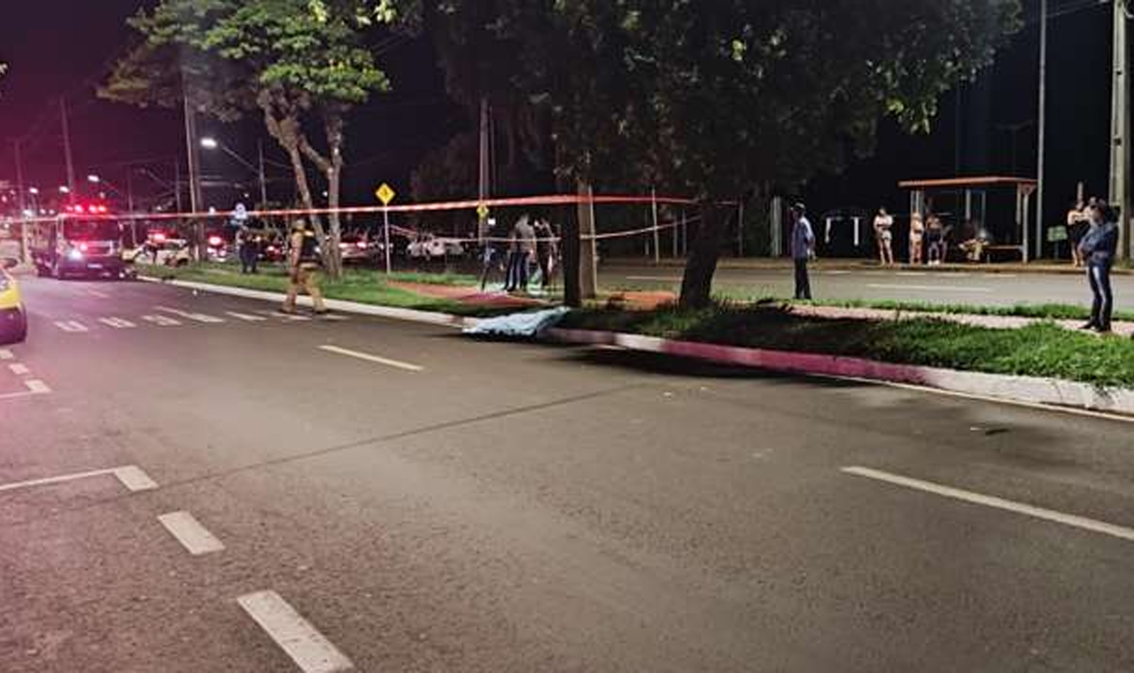 Mulher morre atropelada na Avenida Guilherme de Almeida