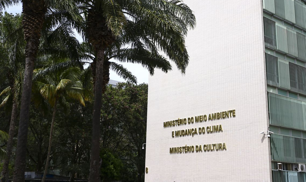 Ministério do Meio Ambiente abre concurso público com 98 vagas para analista ambiental