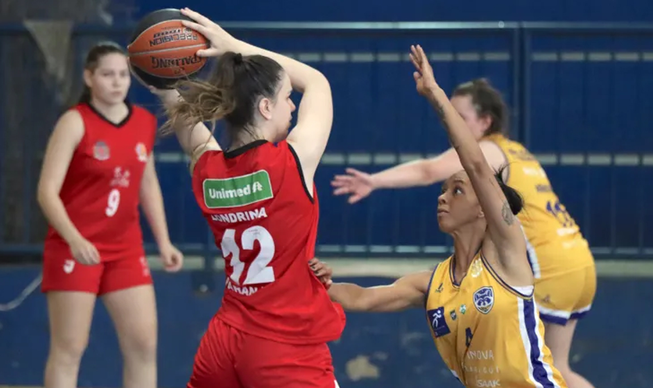 Londrina disputará semifinal do Paranaense Feminino de Basquete contra o Maringá