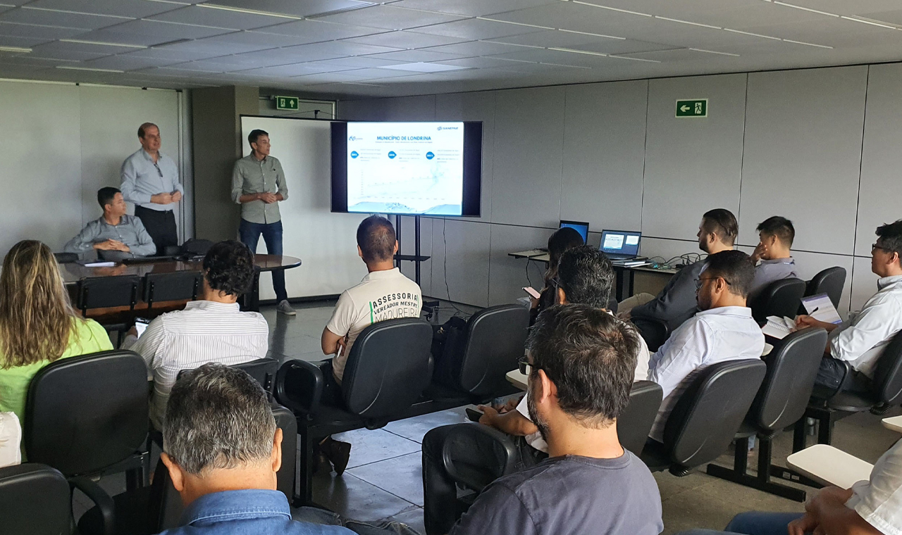 Diretores da Sanepar participam de encontros em Londrina para detalhar obras e serviços