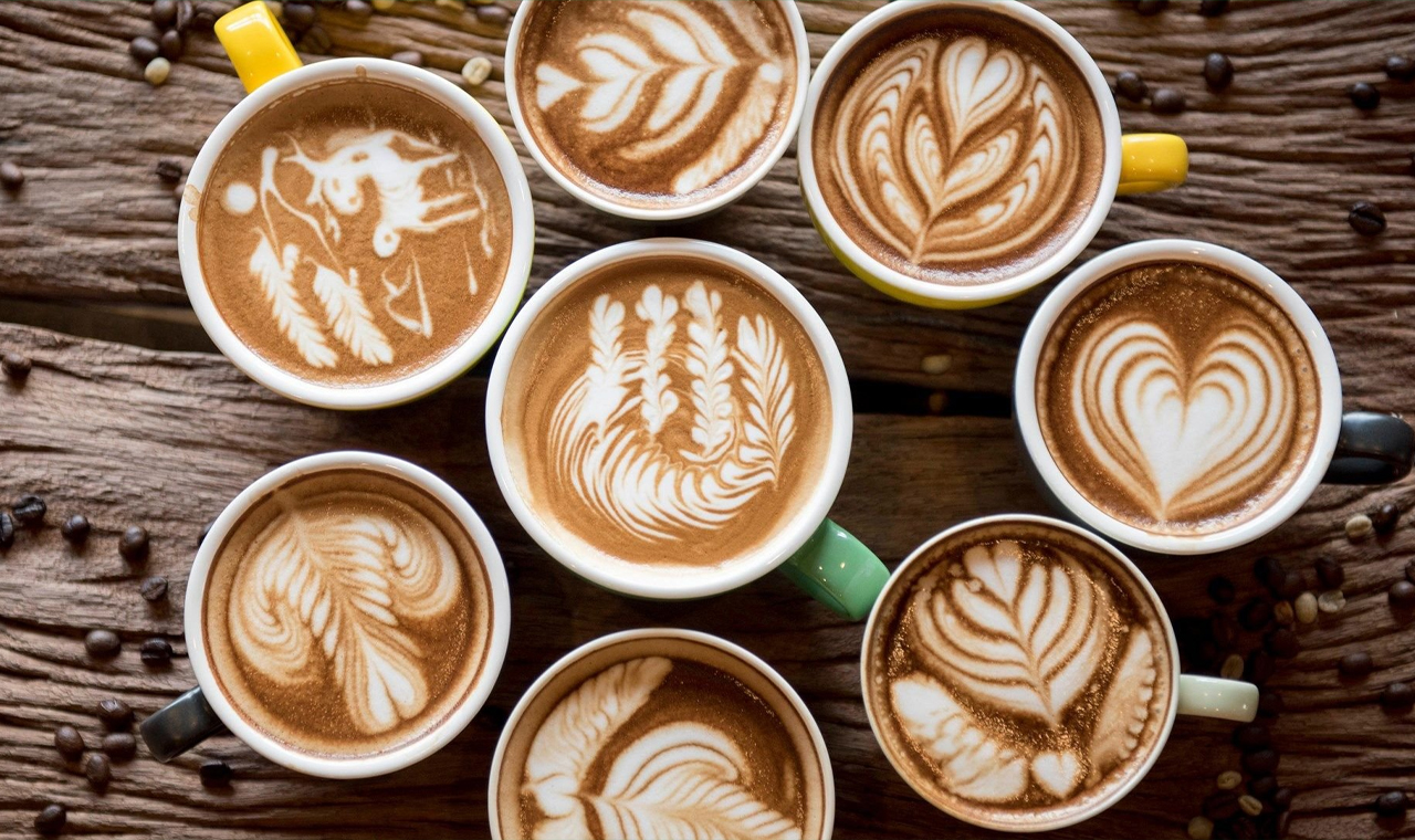 Concurso de desenhos em café proporciona capuccino grátis em shopping de Londrina