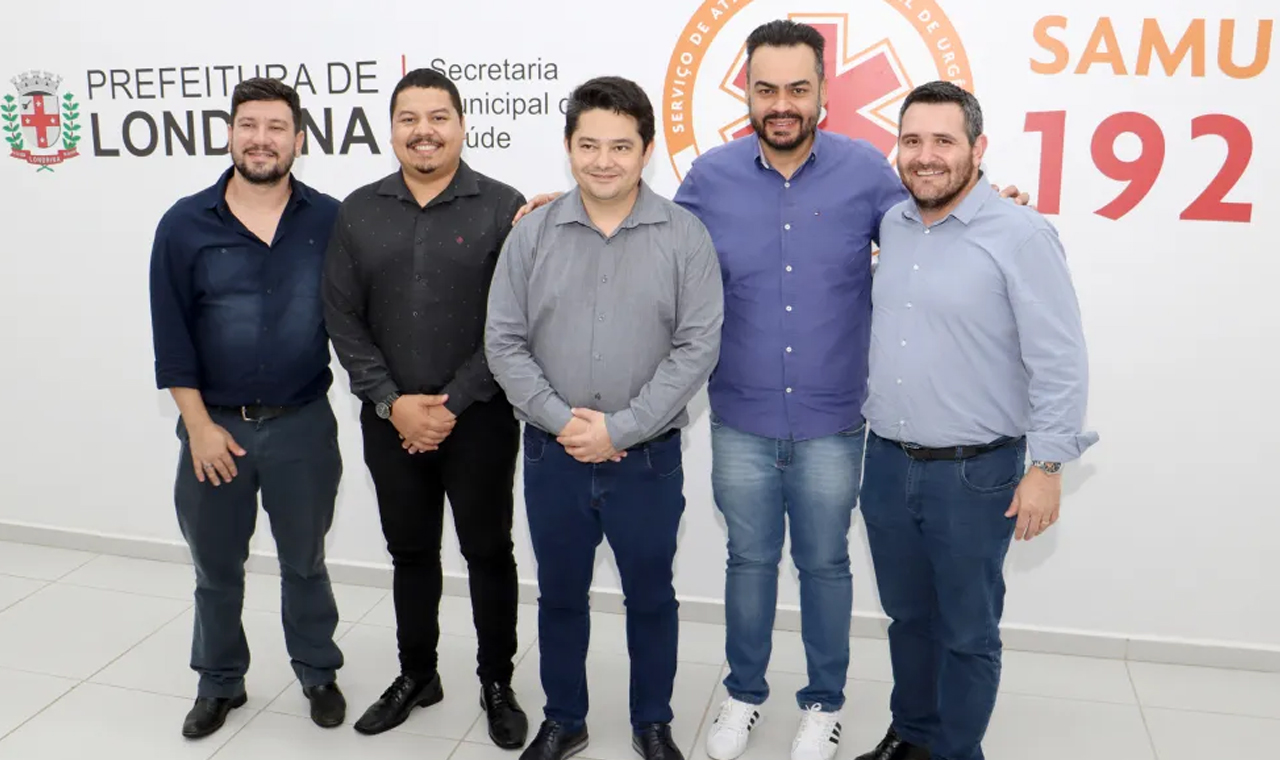 Comitiva da região oeste do Paraná visita a sede do Samu em Londrina