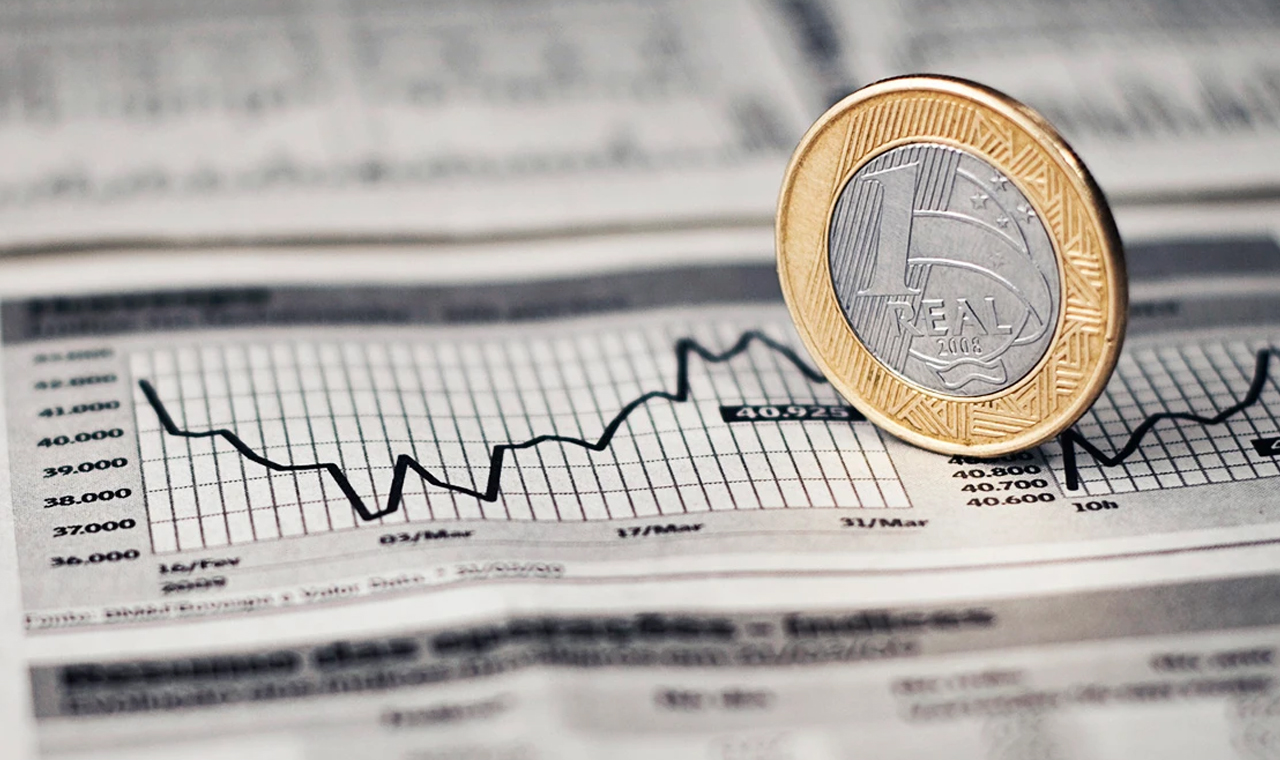 Taxa SELIC caiu de novo! Entenda como ela afeta sua vida