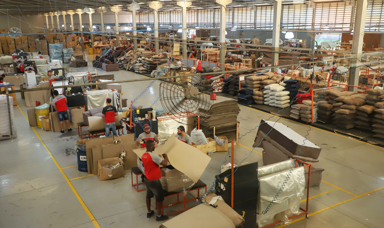 Paraná colocou 61,6 mil jovens no mercado de trabalho em 2023