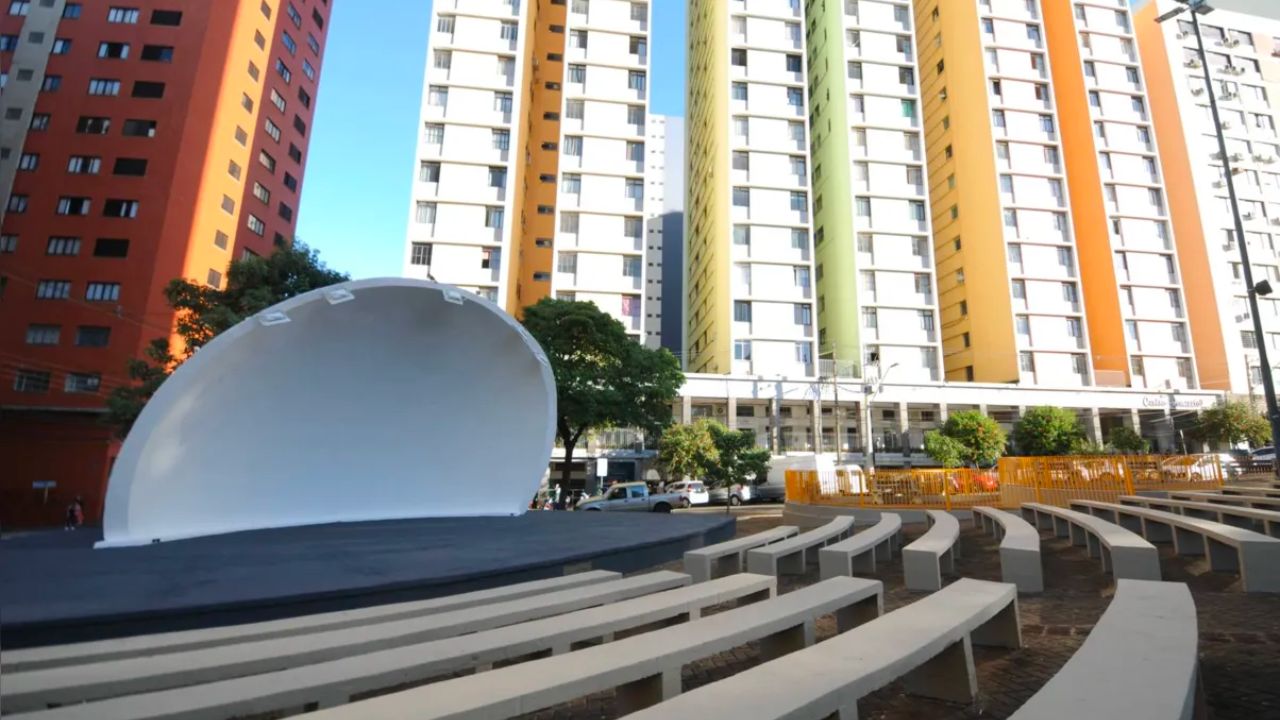 Enfermeiros protestam na Concha Acústica!