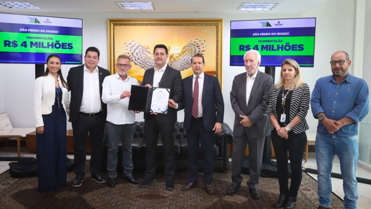 Paraná repassa R$ 46,8 milhões para asfaltar todas as ruas de dez municípios