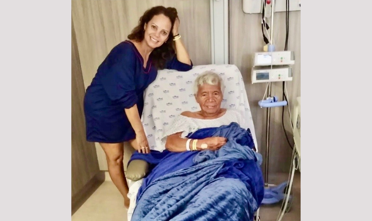 Assistente de Silvio Santos, o Roque, deixa a hospital depois de duas semanas