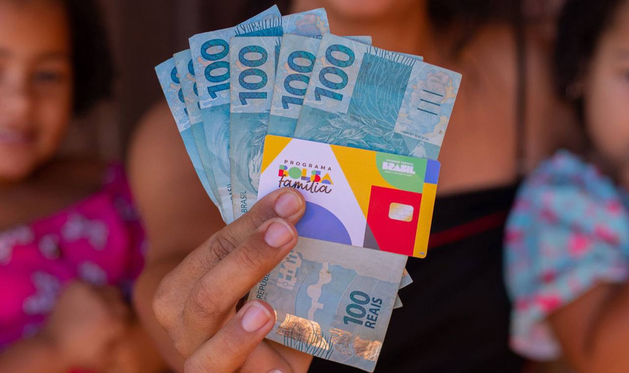 Caixa Econômica Federal paga o novo Bolsa Família a beneficiários com NIS de final 0 nesta terça-feira