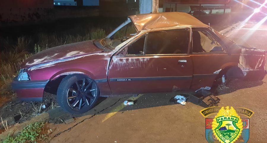 Capotamento de veículo deixa seis pessoas feridas na PR-445 em Londrina