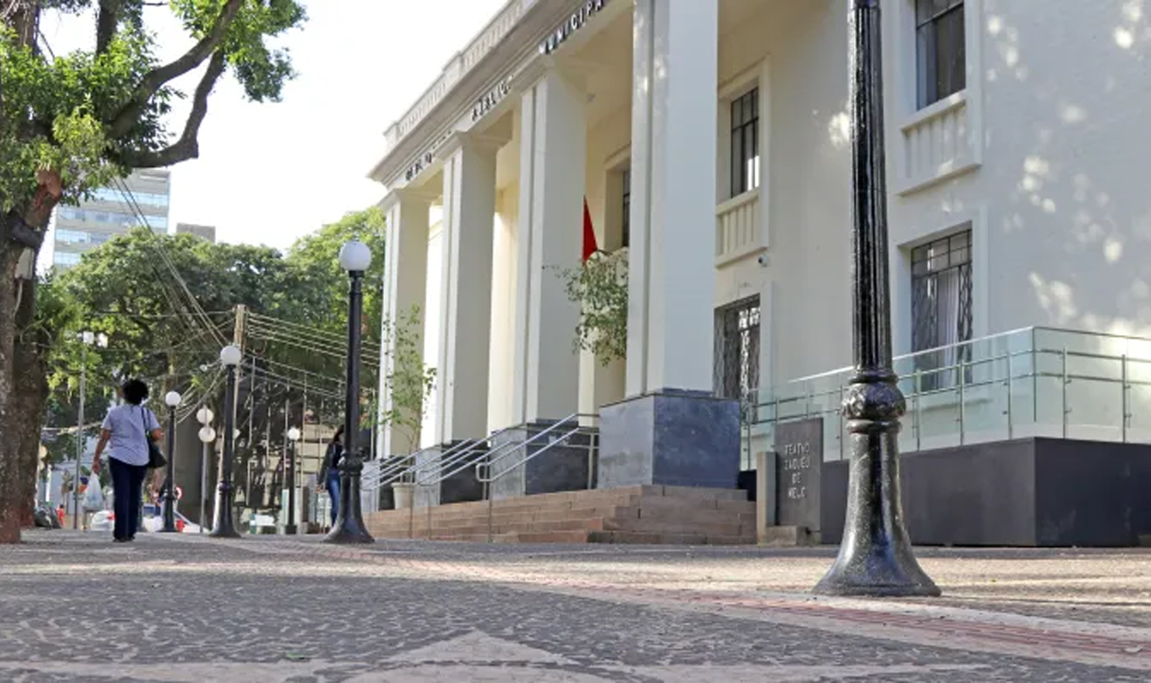 Em Londrina, Projeto “Literatura na Biblioteca” debate poemas de Fernando Pessoa na segunda-feira
