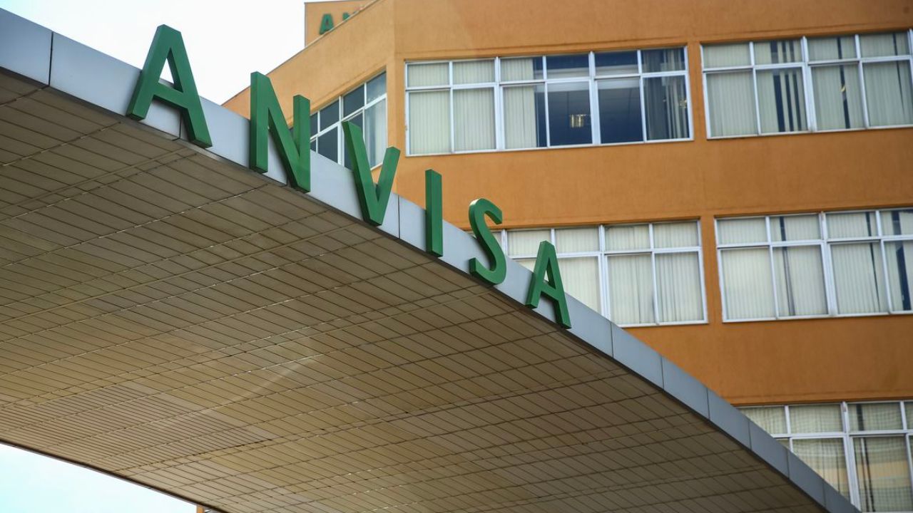 Anvisa alerta sobre lotes falsificados de dois medicamentos