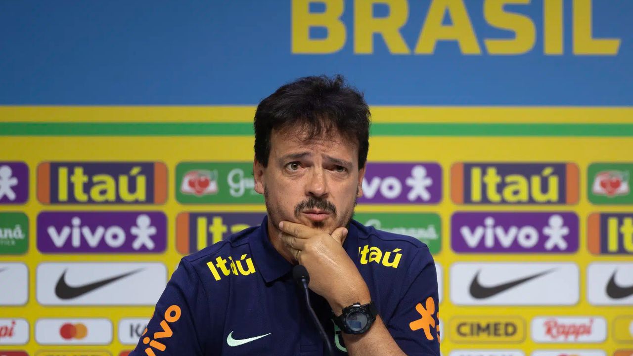 Fernando Diniz convoca seleção brasileira para jogos contra Colômbia e Argentina, pelas eliminatórias para a Copa de 2026