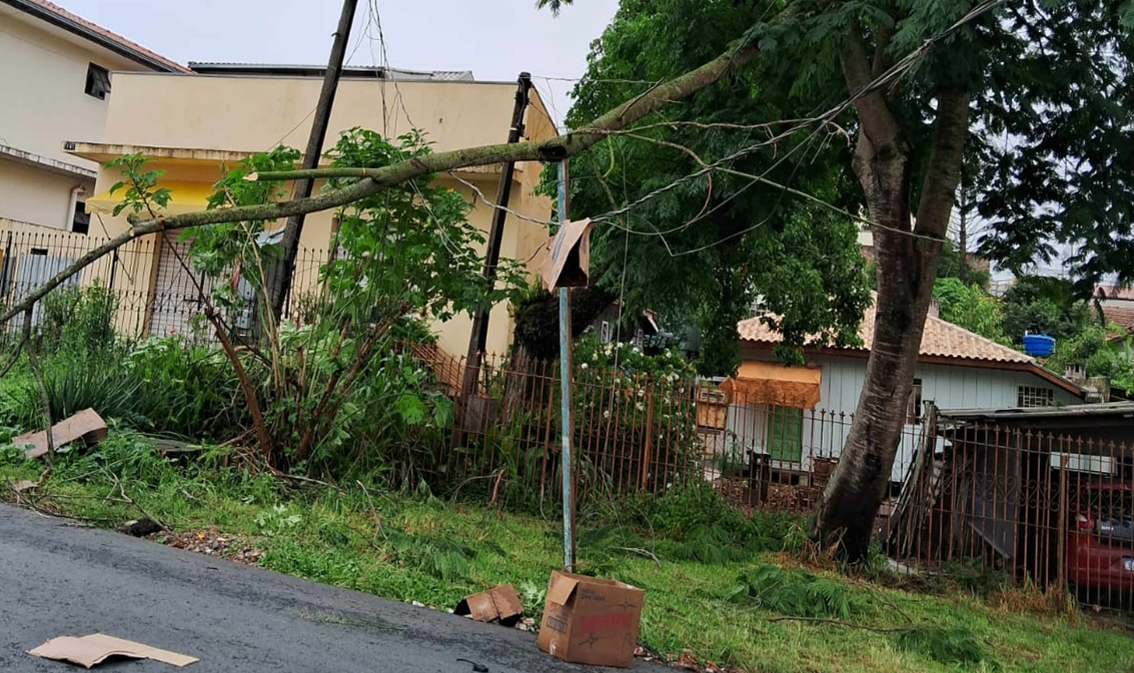 No Paraná, Copel avança para restabelecer energia após temporais