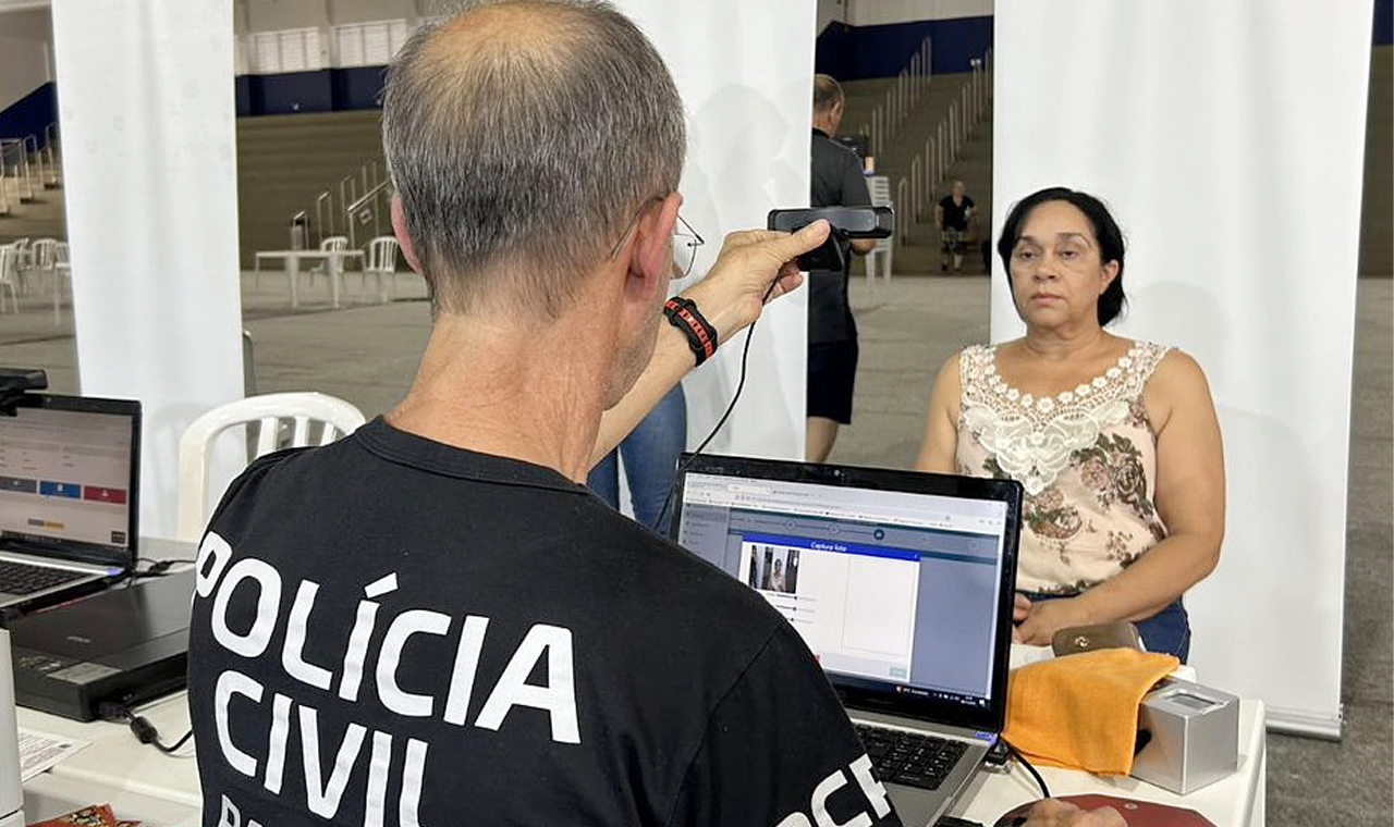Polícia Civil na Comunidade atende mais de 2,4 mil pessoas em Londrina