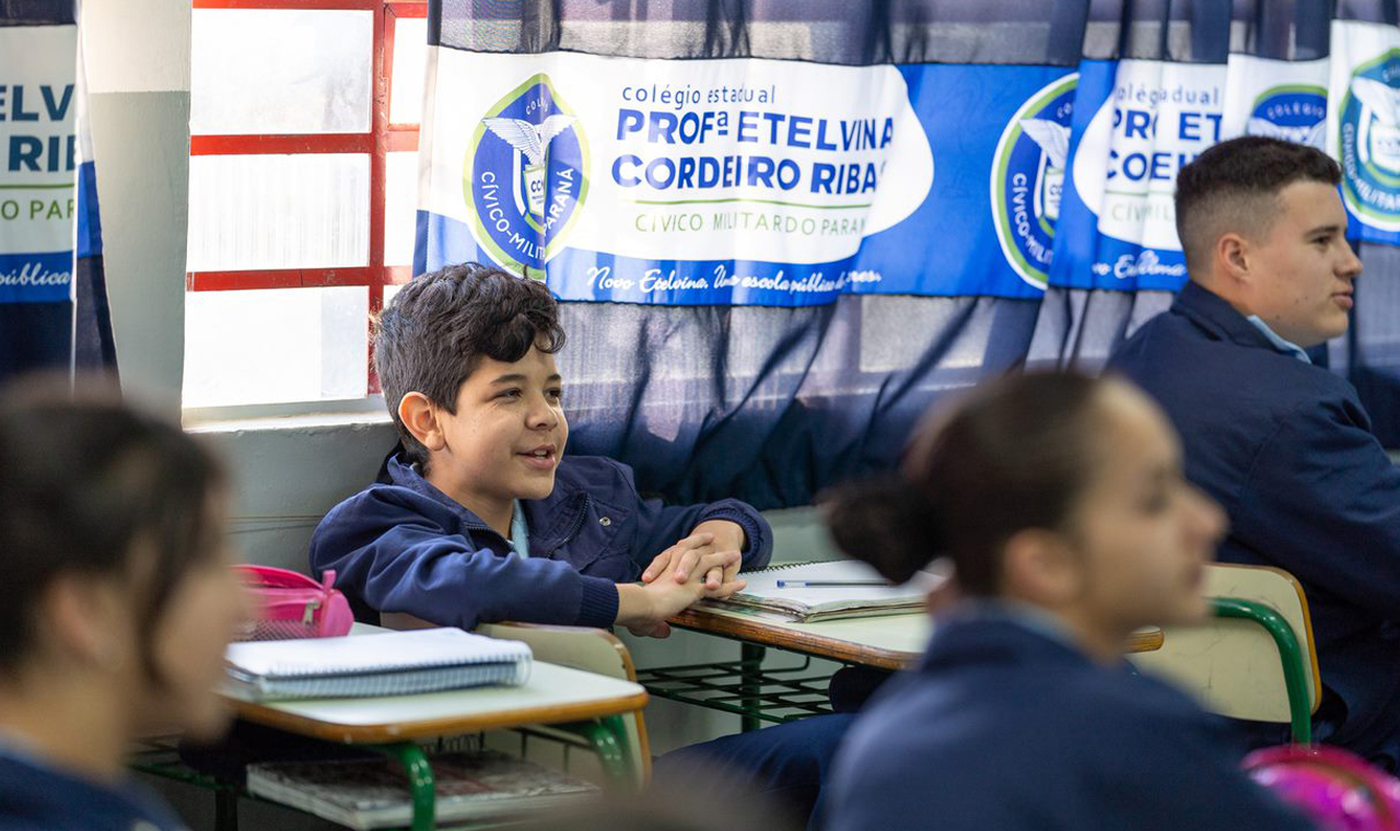 Exclusivo: Jéssica Pieri fala sobre escolas que passarão pelo processo Cívico-Militar