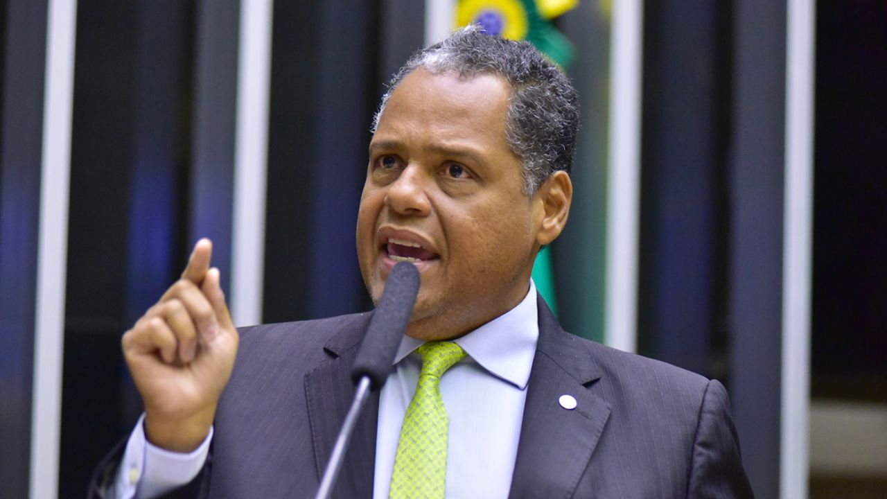Câmara dos Deputados aprova criação da bancada negra