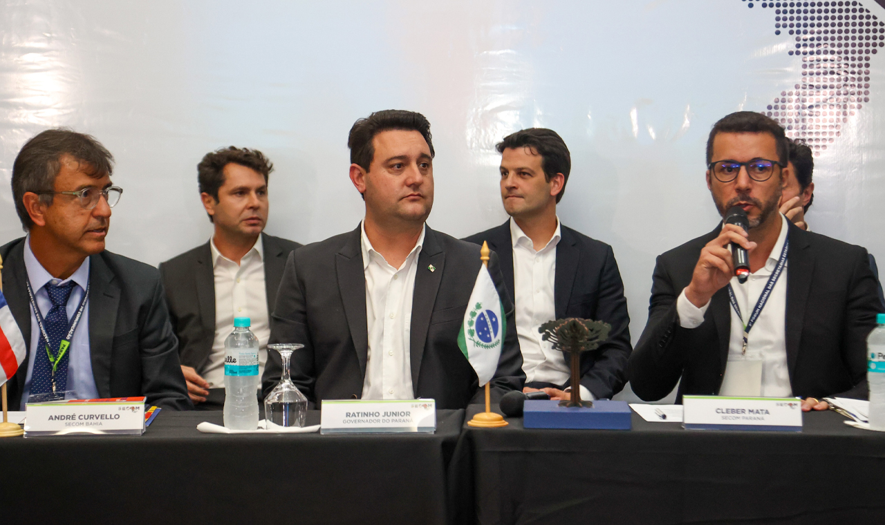 Em Congresso Paranaense de Rádio e TV, Ratinho Júnior defende papel do jornalismo e valorização dos veículos locais