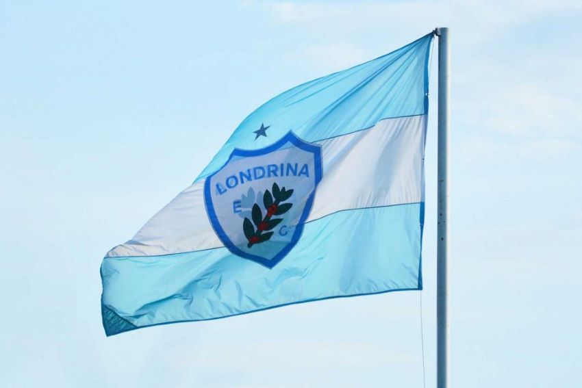 CMEI Abdias do Nascimento homenageia o goleiro Neneca, ex-Londrina Esporte Clube, em Semana Cultural