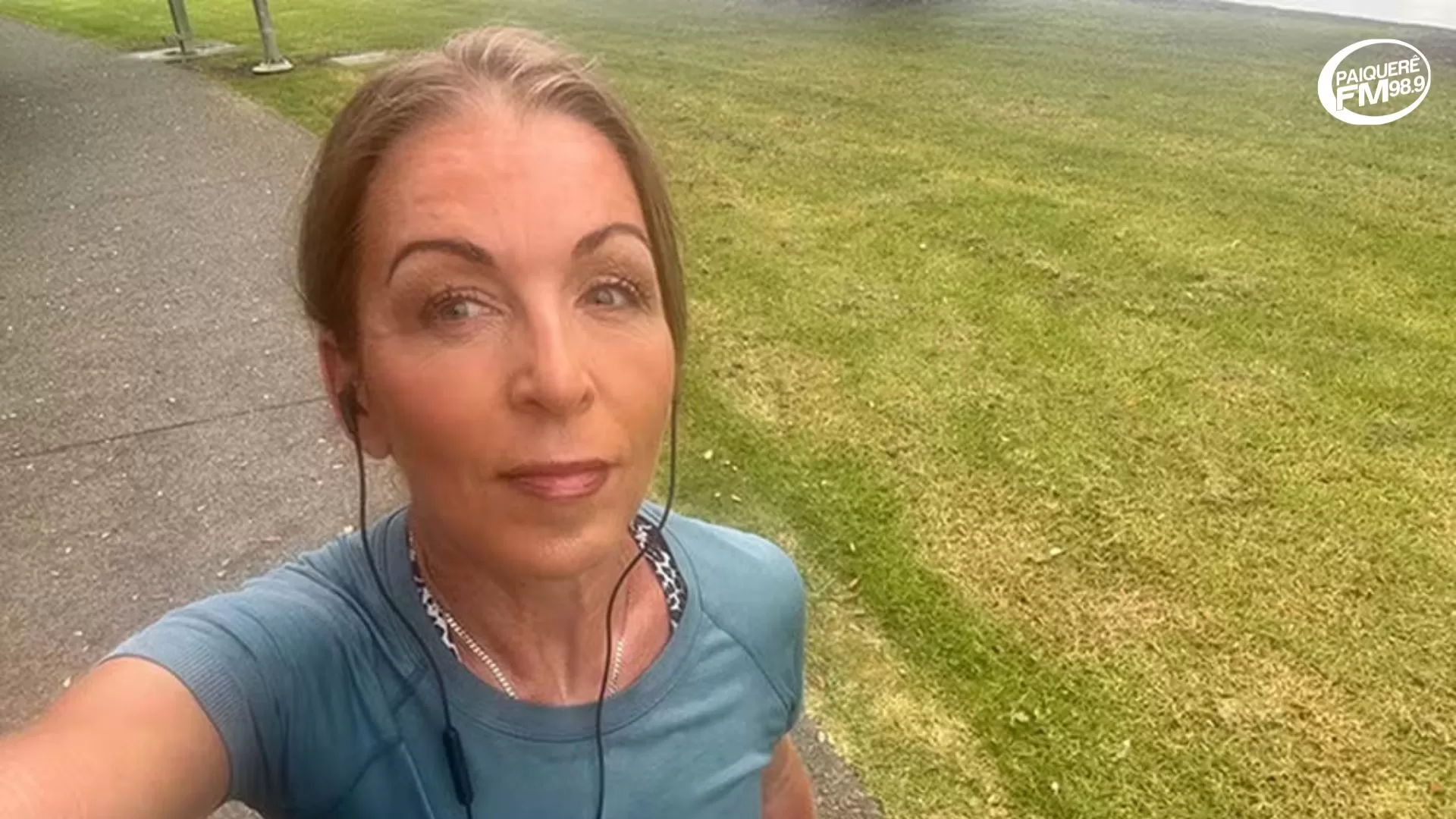 Mulher corre mais de 51 km por dia durante 1.000 dias e quebra recorde mundial